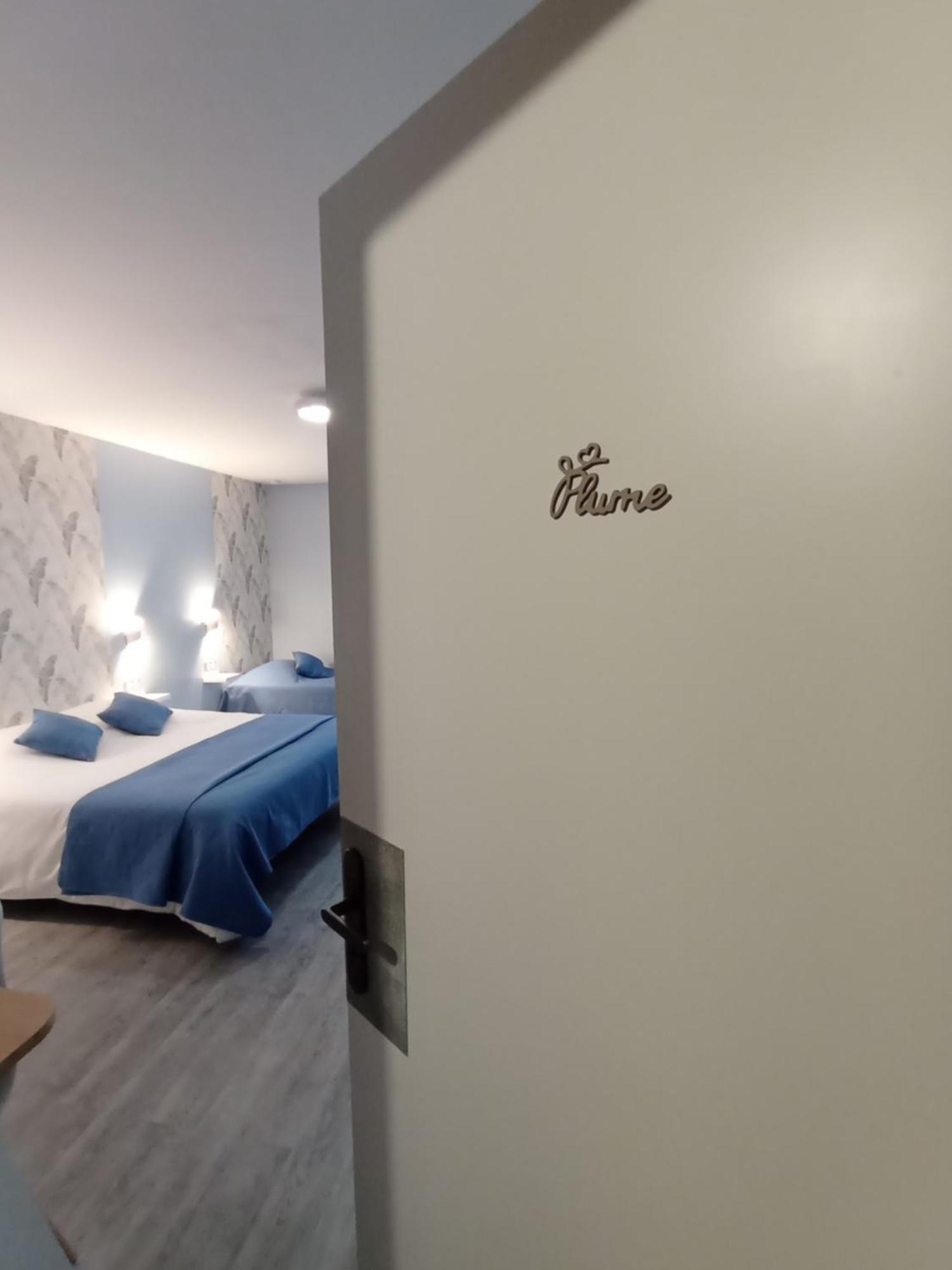 Chambres Et Tables D'Hotes " O Doux Matins " Aux Portes De Chinon Rivière エクステリア 写真